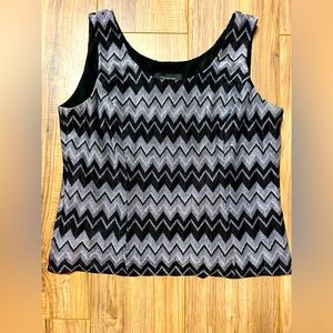 Large Jones New York Tank